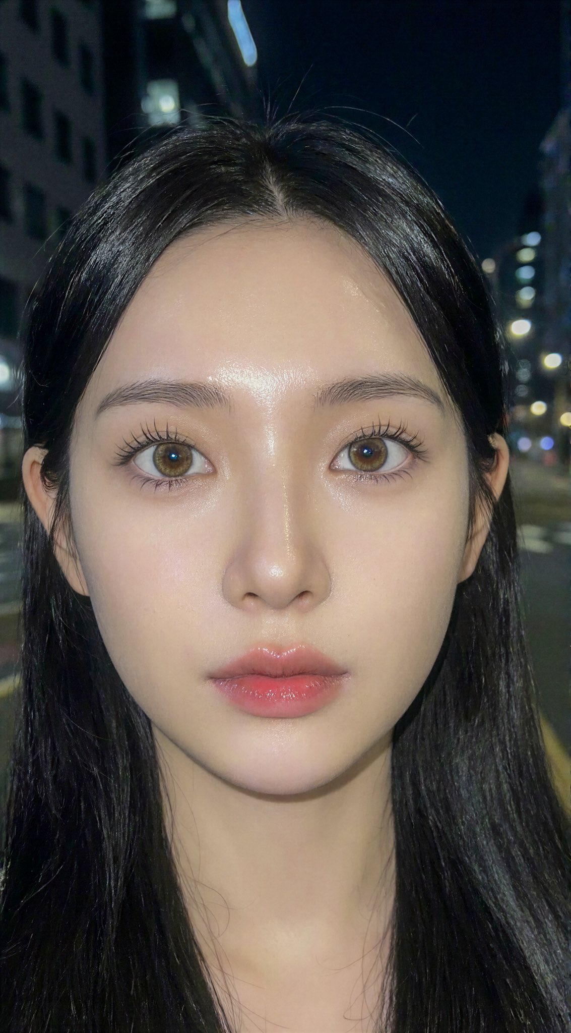 Intent Generate a Hyper-idealized Douyin-aesthetic Portrait of a Young Woman at
