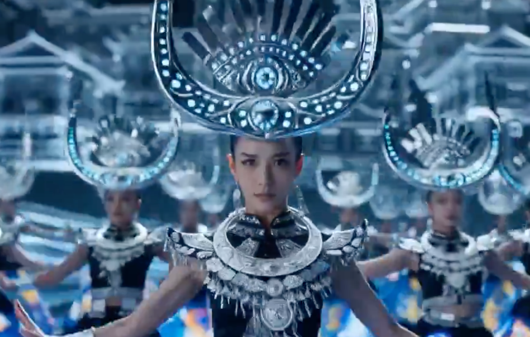 Cyber Miao Liquid Chrome Dream