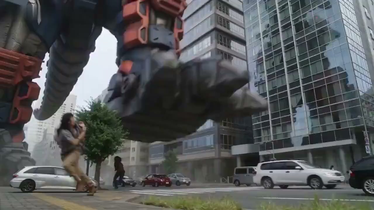 Steel Beast Raids Modern City
